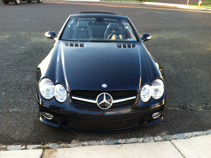Illustration for article titled You Can Buy An Insane AMG Convertible For The Price Of A Ford Fiesta